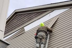 Siding Removal and Disposal in Highwood, IL